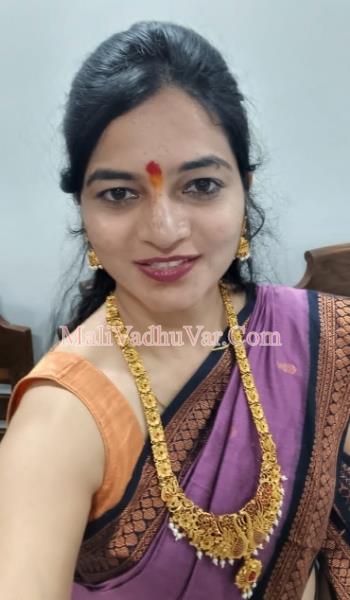 profile-photo profile-photo